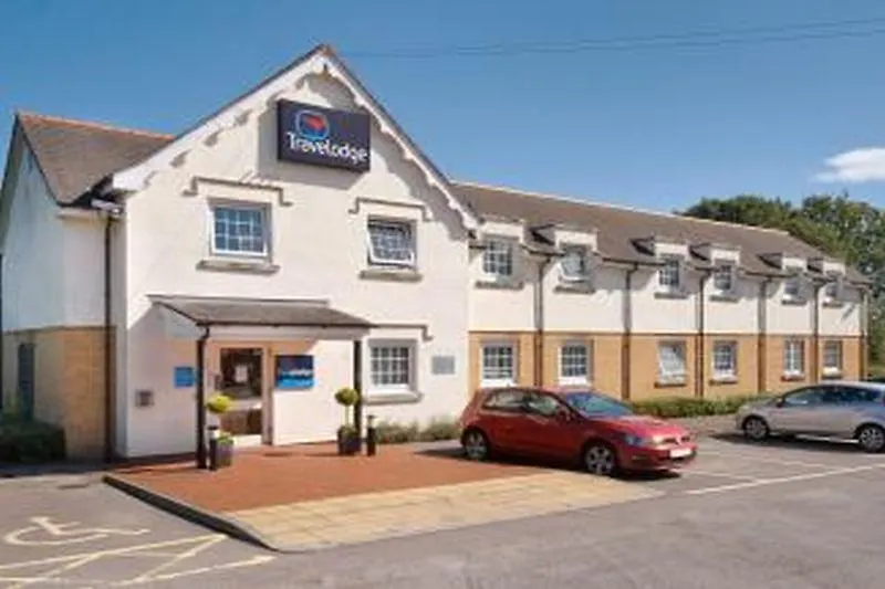 Travelodge Cardiff Airport Barry