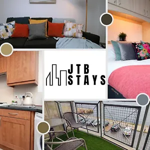 Fab 1-Bedroom✪Beach View✪Self Check-In✪W/ Parking✪ Apartment